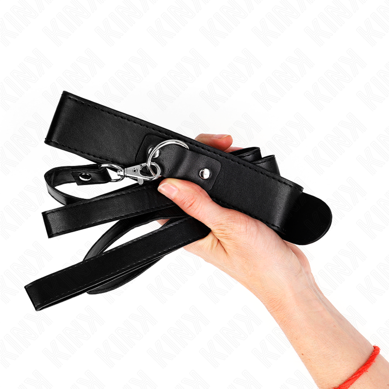 Collana con cintura regolabile KINK in nero, cinturino da 32 a 50 cm, lunghezza 116 cm, con dettagli in stile bondage.