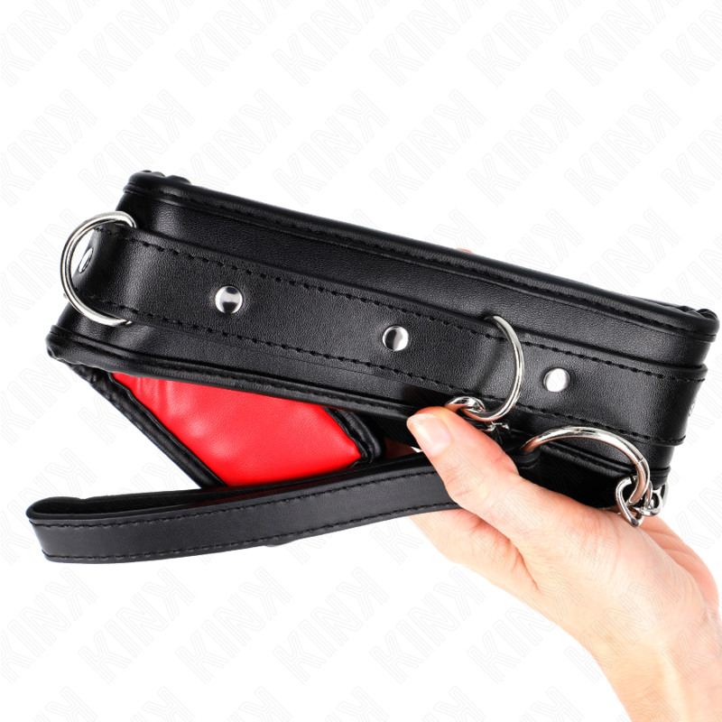 Collana con cinturino in similpelle spugna KINK, modello 3 regolabile da 37 a 54 cm, resistente e comoda da indossare.