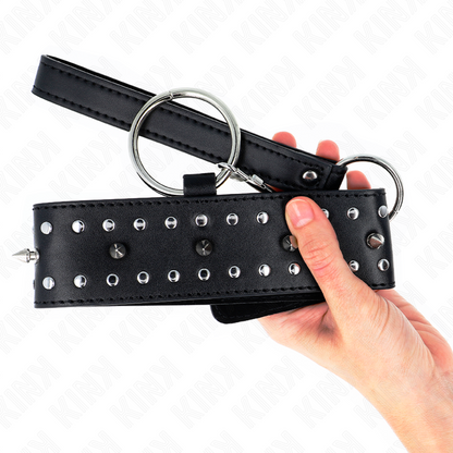 Collana con guinzaglio KINK in argento con borchie, modello regolabile da 36 a 43 cm, lunghezza 65 cm, stile moderno e resistente.