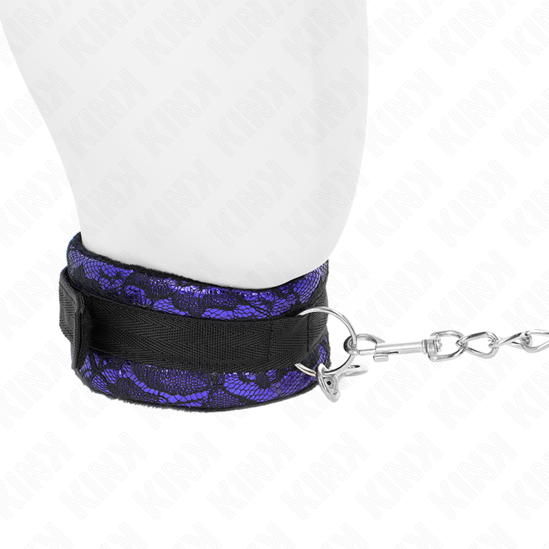 Collana corta KINK in pizzo di velluto con cintura da 105 cm e profilo in nylon, dettagli eleganti e sofisticati