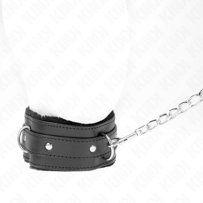 Collare con guinzaglio KINK nero, lunghezza 65 cm, con restrizioni regolabili, fascia di 36-42 cm, larghezza 5,5 cm.