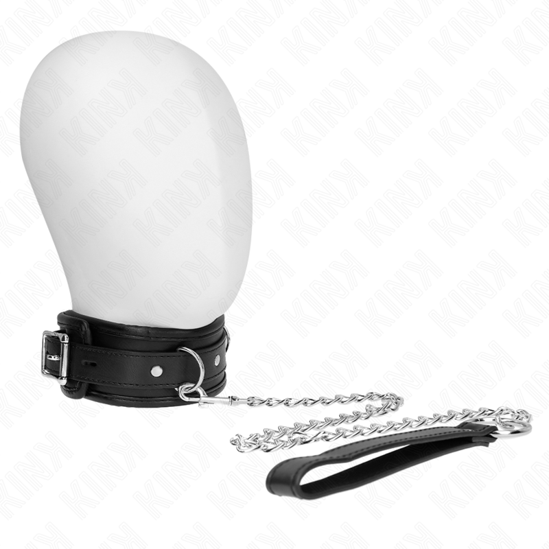 Collare modello base KINK con guinzaglio da 65 cm, in pelle nera, con cuciture e fibbie metalliche, visibile in dettaglio.