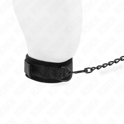 Collare base KINK con guinzaglio regolabile da 34 a 54 cm, 5 cm di larghezza, con anello e dettagli in metallo.