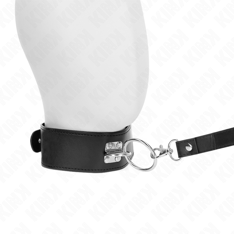 Guinzaglio borchie KINK di 116 cm con collare e cinturino in similpelle, resistente e stile robusto per cani.