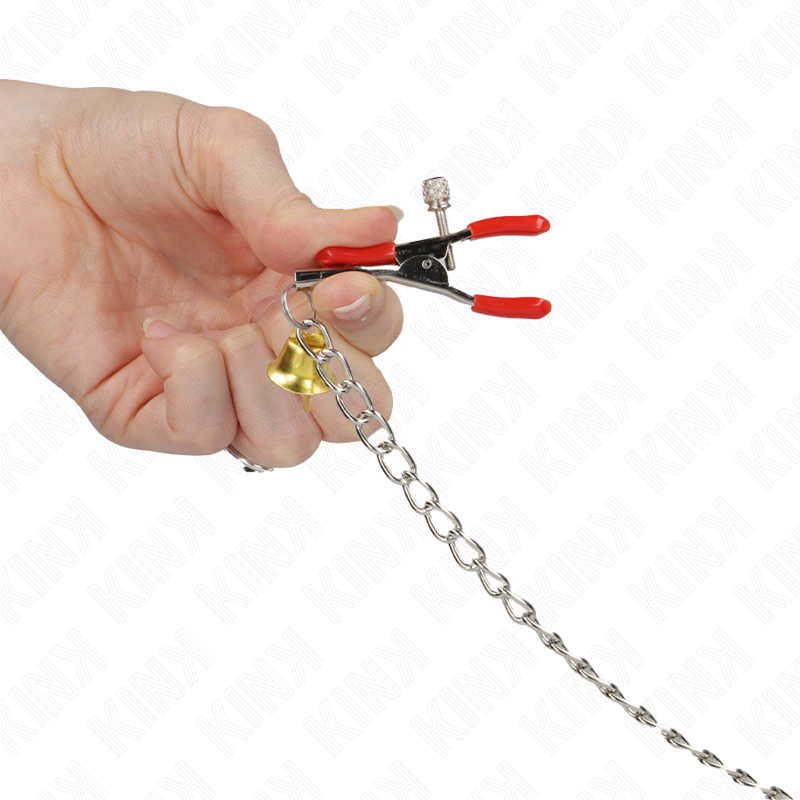 Morsetti per capezzoli rosso con catena di 30 cm, marca KINK NIPPLE GRIP, mostrati in primo piano, dettagli e design visibili.
