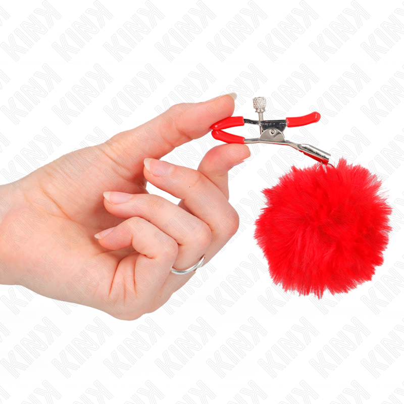 Pinza per capezzoli KINK Nipple Grip con sfera in ecopelle rossa, lunghezza di 6 cm, dettagli realistici e morbidi.