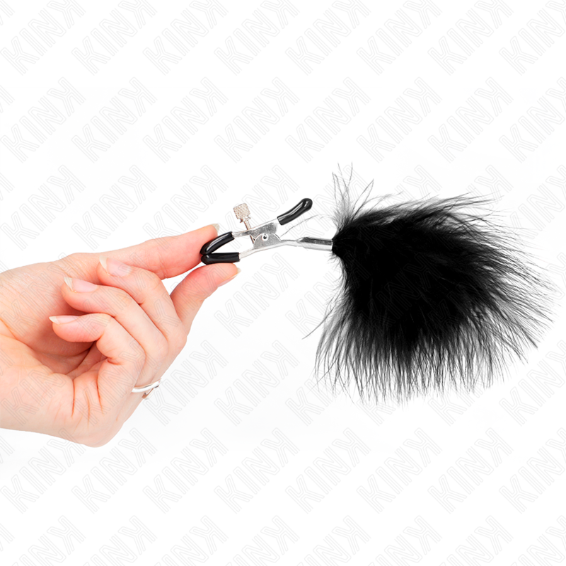 Pinza per capezzoli KINK NIPPLE GRIP in metallo nero da 7 cm, design resistente e dettagli curati per stimolazione sensuale