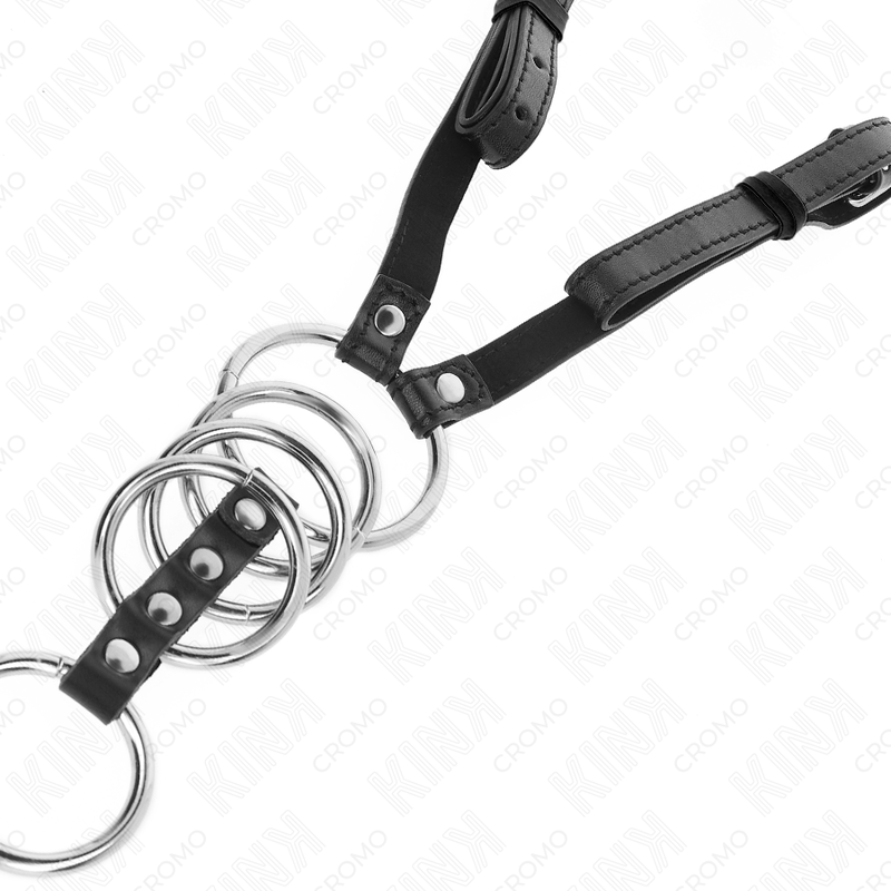 Anelli per pene KINK in metallo da 3,8 a 5 cm con cintura in pelle lunga 112 cm, design robusto e regolabile.