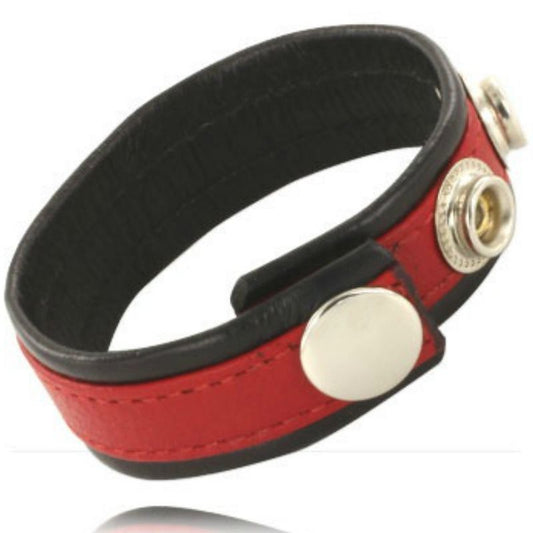 Cinturino in pelle regolabile per pene di colore rosso e nero con dettagli in pelle, prodotto di marca LEATHER BODY