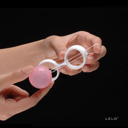 Sfere cinesi LELO Luna Perline Mini, piccole e rotonde, in silicone rosa, per esercizi di Kegel e benessere pelvico
