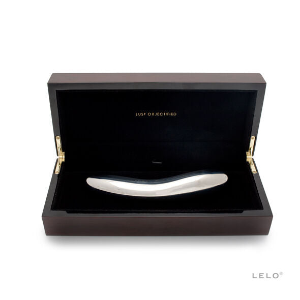 Vibratore LELO Inez in acciaio inossidabile con superficie lucida e forma elegante, visibile in immagine.