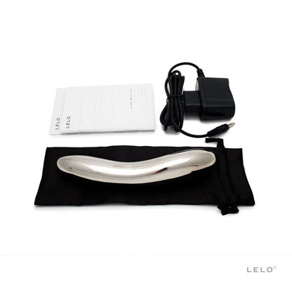 Vibratore LELO Inez in acciaio inossidabile, elegante e liscio, con design moderno e superficie lucida.