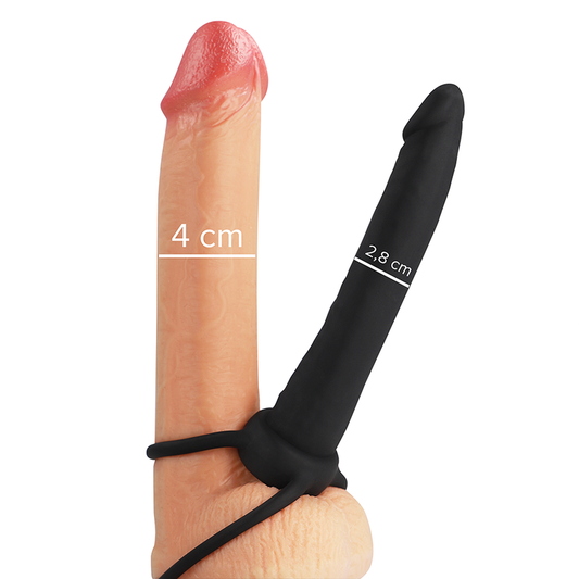 Dildo anale MYTHOLOGY COBI ONYX in silicone di 13 cm con anello per pene e testicoli, design realistico e dettagliato.