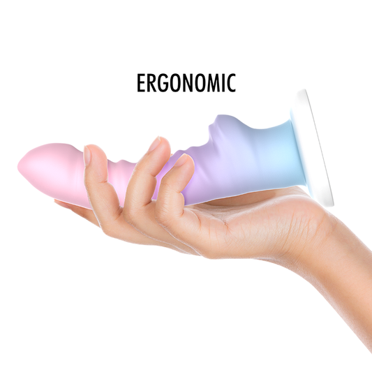 Dildo Mythology Colby Nayade di Mythology Fantasy Dildo, dettagli realistici e design ergonomico per uso intimo.