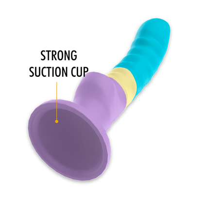 Dildo Mythology Colby in tonalità pastello, forma realistico e dettagliata, prodotto per piacere e intimità.