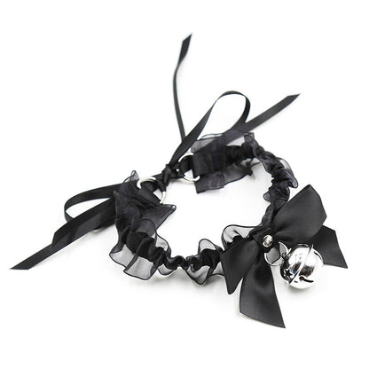 Collana fetish in pizzo OHMAMA FETISH, dettagli delicati e raffinati, tessuto in pizzo nero con chiusura elegante.