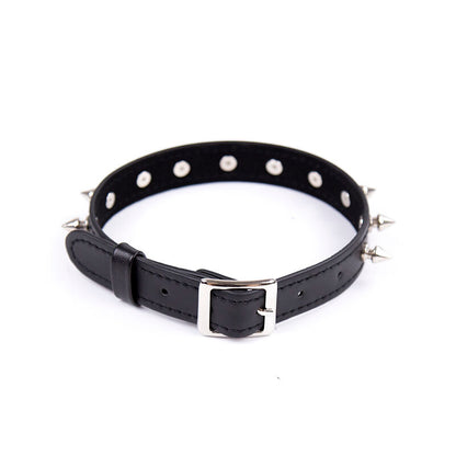 Collare colletto punk con punte in metallo, stile fetish OHMAMA FETISH, resistente e decorativo, ideale per look audaci e alternativi