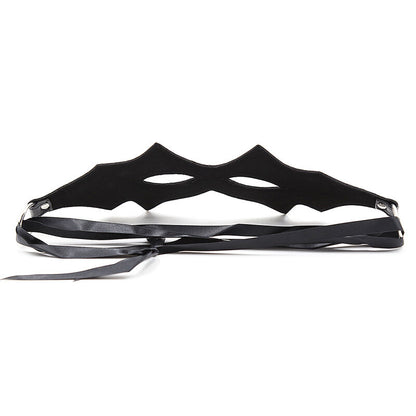 Maschera felina nera in lattice di OHMAMA FETISH, perfetta per costumi erotici e giochi di ruolo sensuali.