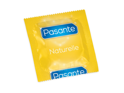 Preservativi naturali Pasante in confezione da 3, dettaglio della scatola con preservativi in lattice naturale.
