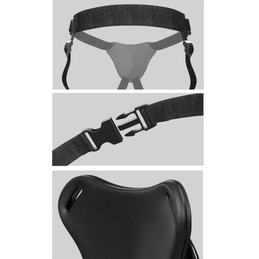 Imbracatura originale Pipedreams Body Dock, in pelle nera, con dettagli regolabili e chiusure sicure, vista frontale.