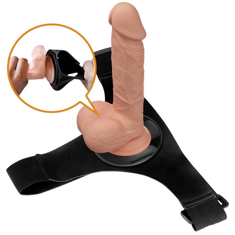 Imbragatura slip universale PRETTY LOVE con dildo Jerry di 21,8 cm colore naturale, dettagli realistici e morbidi.