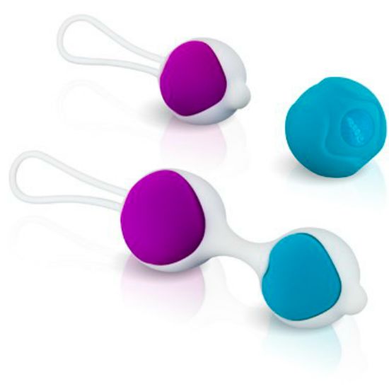 Sfera di Hegel della linea Pretty Love Flirtation, oggetto di forma sferica con dettagli eleganti e design raffinato.