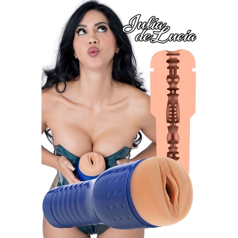 Masturbatore PRIVATE con figura di Julia De Lucia, modello Figa Pornostar, dettagli realistici e materiale morbido.