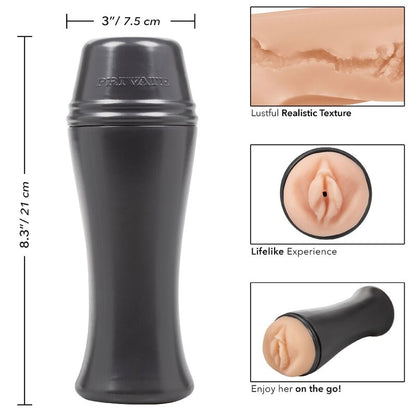 Masturbatore portatile Horny Cougar To Go di PRIVATE, contenuto compatto con dettagli realistici per piacere personale.