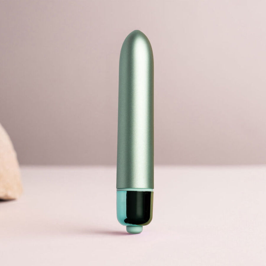 Bullet vibrante ROCKS-OFF RO-90 Aqua Lily verde acqua, design colorato e compatto per piacere e stimolazione.