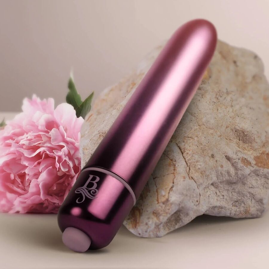 Proiettile vibrante ROCKS-OFF RO-90 Parlour Prince in colore viola con superficie liscia e design ergonomico.