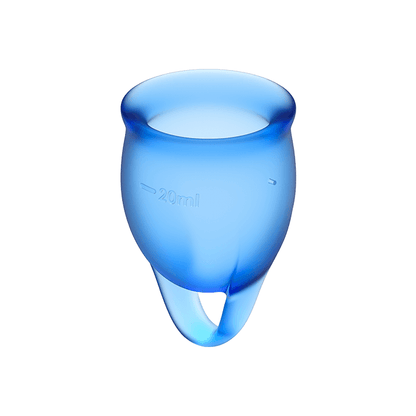 Coppa mestruale blu scuro SATISFYER FEEL CONFIDENT, tazza mestruale in silicone con capacità da 15 e 20 ml, per la gestione del ciclo.