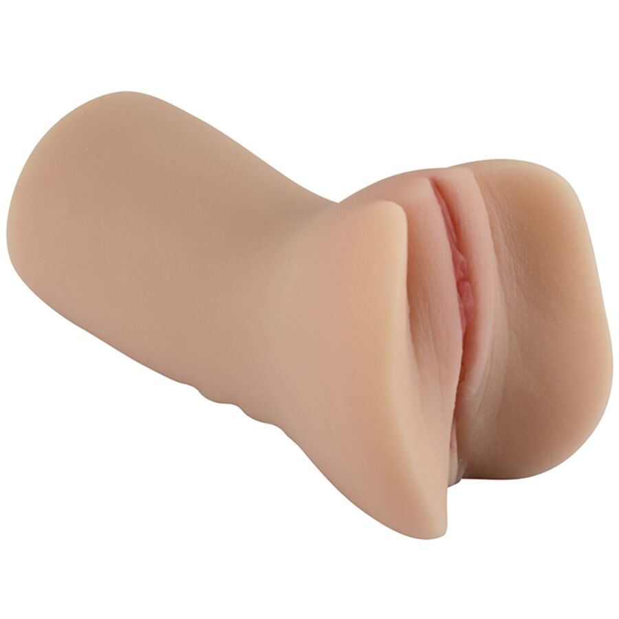 Masturbatore vagina SHEQU Pamela, modello realistico, con dettagli anatomici, in morbido materiale, visibile in questa immagine.