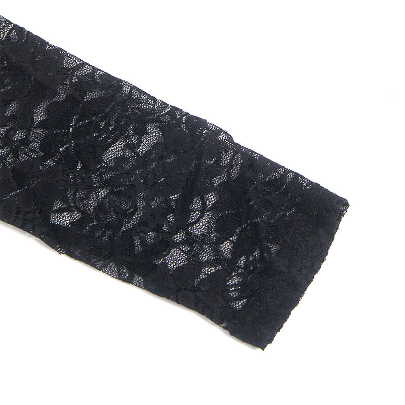 Vestito nero con maniche lunghe e dettagli in pizzo di SUBBLIME DRESSES, taglia S/M, vista frontale.