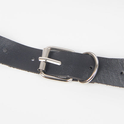 Imbragatura SUBBLIME FETISH con anelli, taglia unica, mostra i dettagli della cintura di accessorio fetish in pelle e metallo