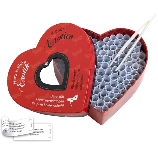 Cuore rosso erotico di TEASE & PLEASE, simbolo di sensualità e passione, con dettagli raffinati e stile elegante.